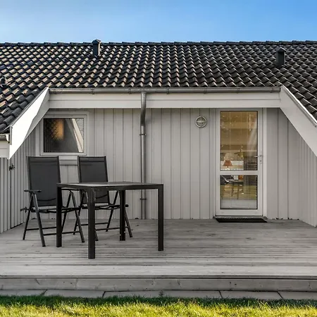 度假居 Henri - 1-2km From The Sea By Interhome