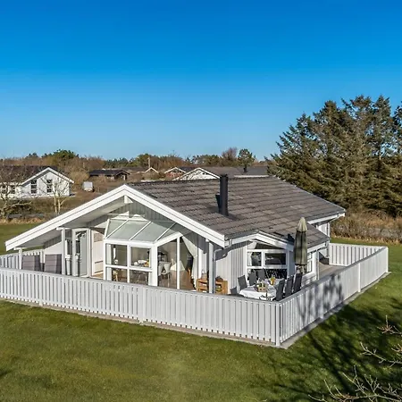 Henri - 1-2km From The Sea By Interhome Hjørring