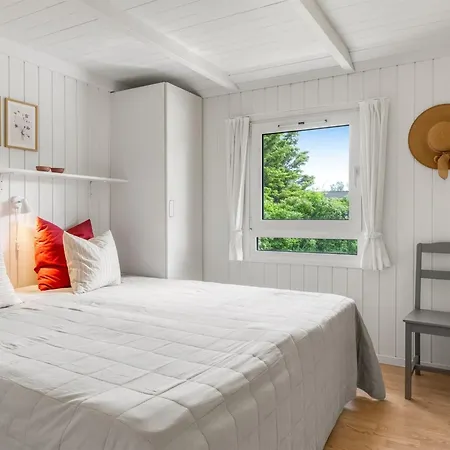 Casa de Férias Henri - 1-2km From The Sea By Interhome